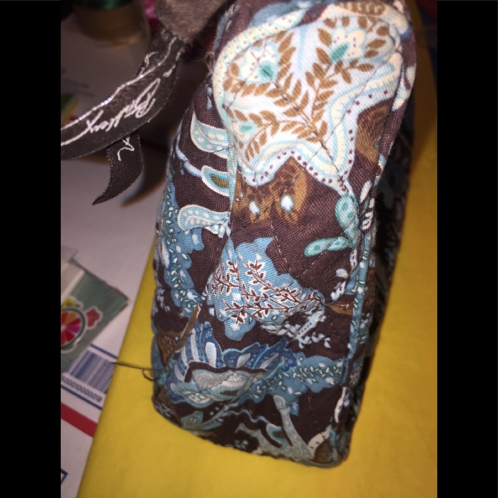 Vera Bradley’s Hobo/ Blue Floral On Brown Retired - Picture 4 of 8